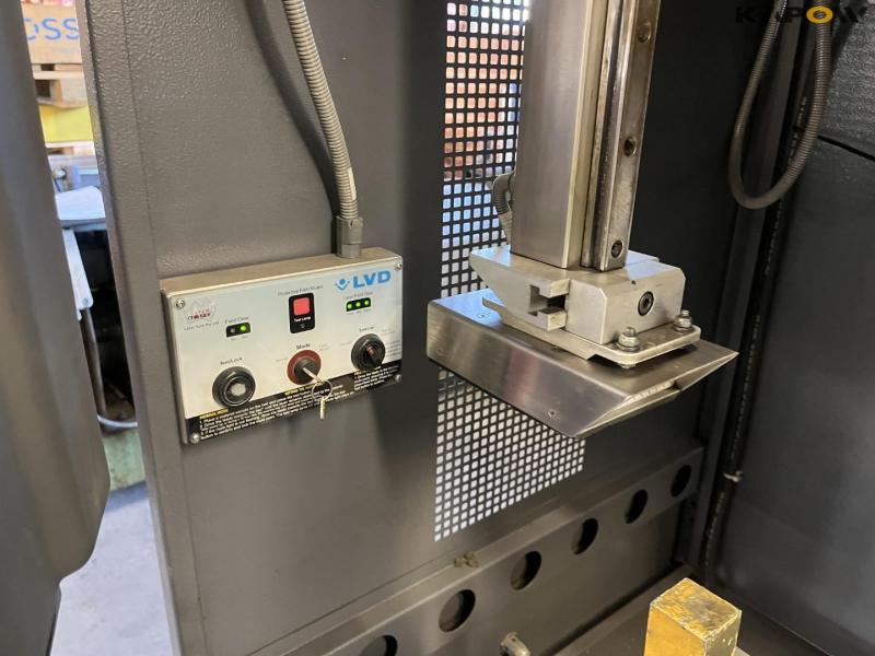 LVD PPEB 110/30 Hydraulic Edge Presses 11