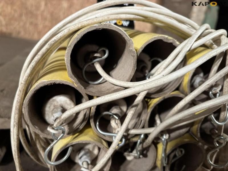 Light for germination 11