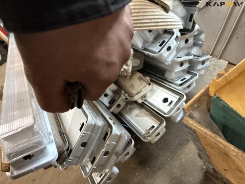 Fluorescent tubes, fixtures and storage boxes 21