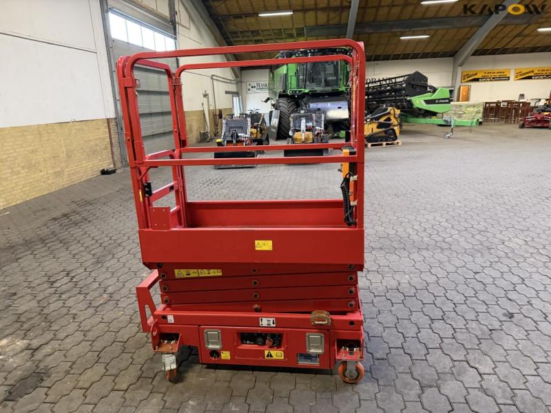 Magni ES0607M scissor lift 4