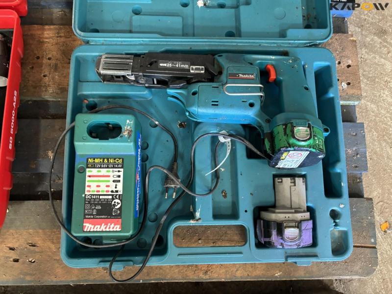 Makita screwdriver AKU 1