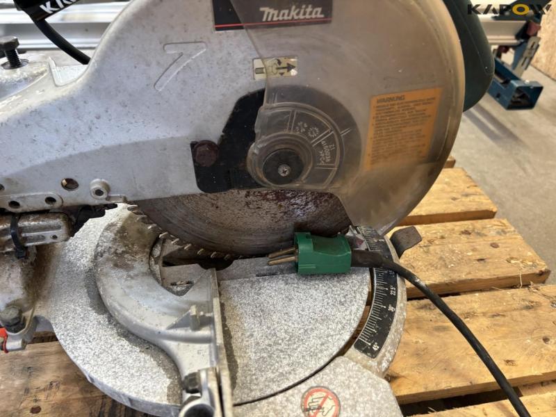 Makita compound mitre saw 5