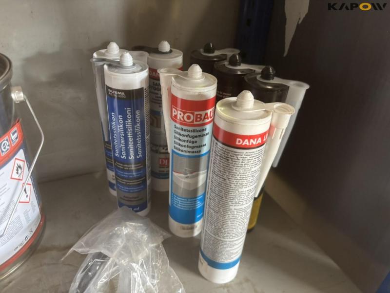 Paint and equipment 23