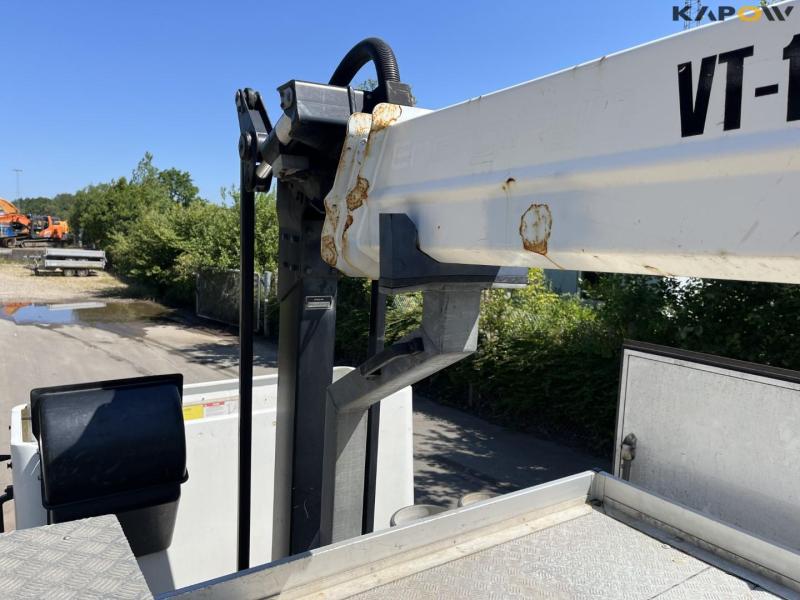 Man TGL 12,180 truck with Versalift VT-145-f lift 42