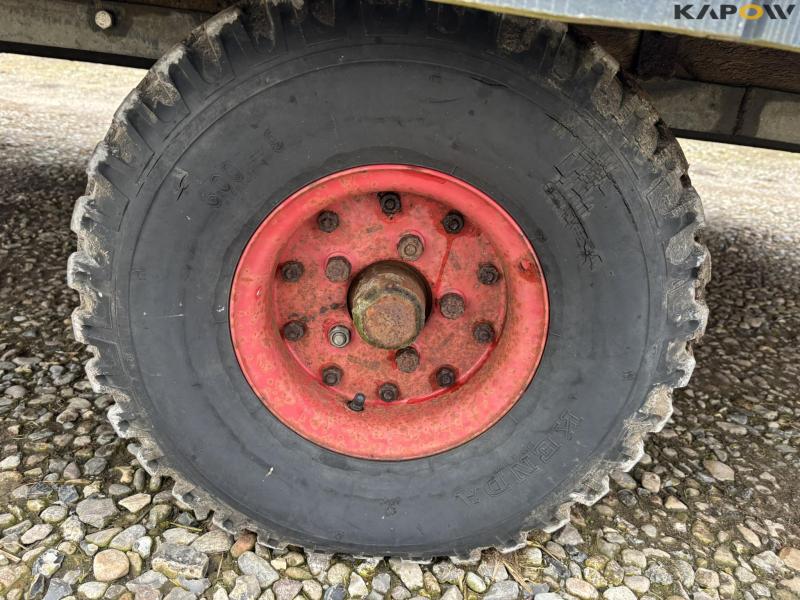 Crew van with toilet 58