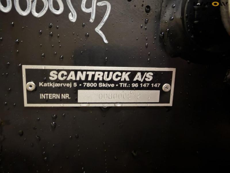 Manitou quick change 16