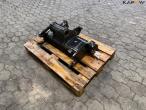 Manitou hydraulic quick hitch 5