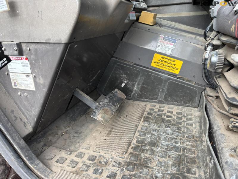 Manitou MT 1233S telescopic handler 56