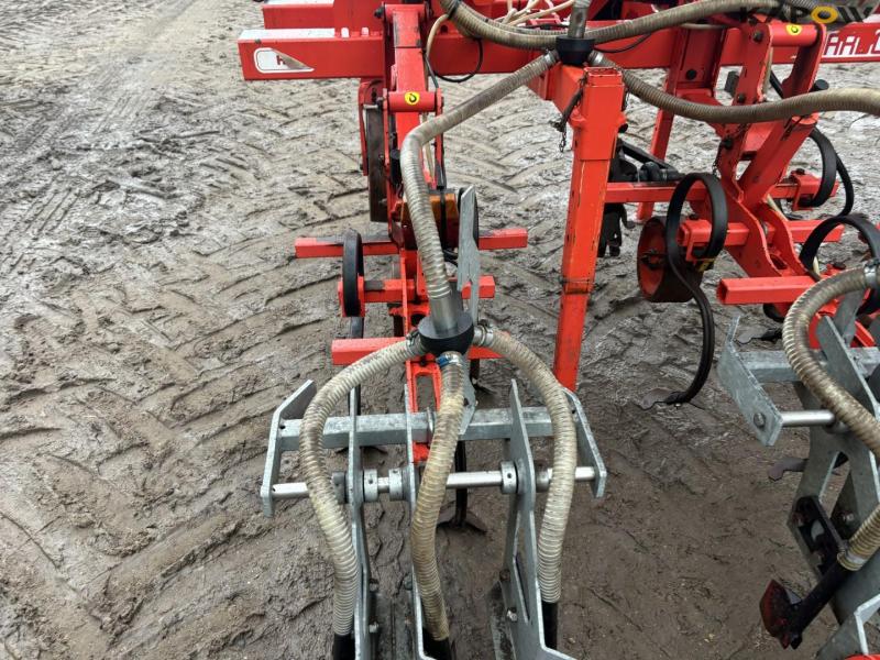 Maschio corn cleaner with HE-VA seed box 12