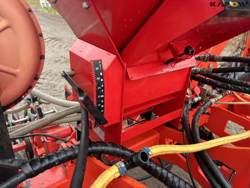 Maschio corn cleaner with HE-VA seed box 29