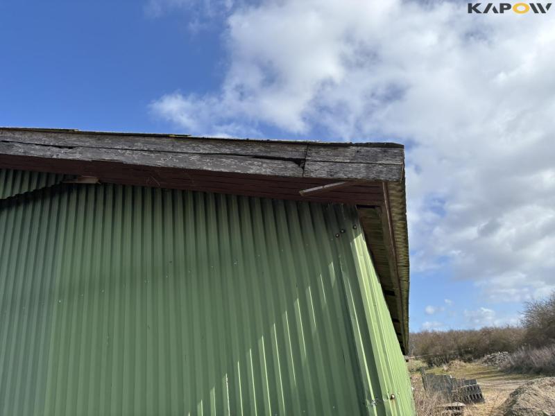 Engine house approx. 400 m2 10