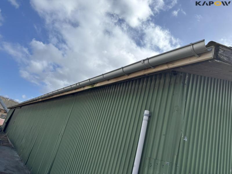 Engine house approx. 400 m2 16