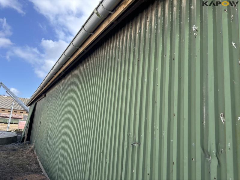 Engine house approx. 400 m2 20