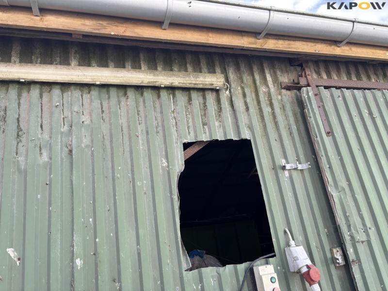 Engine house approx. 400 m2 28