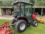 Massey Ferguson 1735 4WD tractor 5