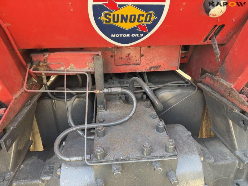 Massey Ferguson 1135 multi power tractor 24