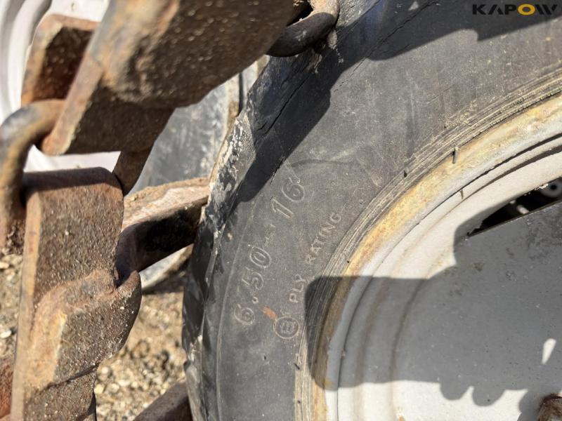 Massey Ferguson 152 tractor 51