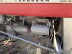 Massey Ferguson 152 tractor 17