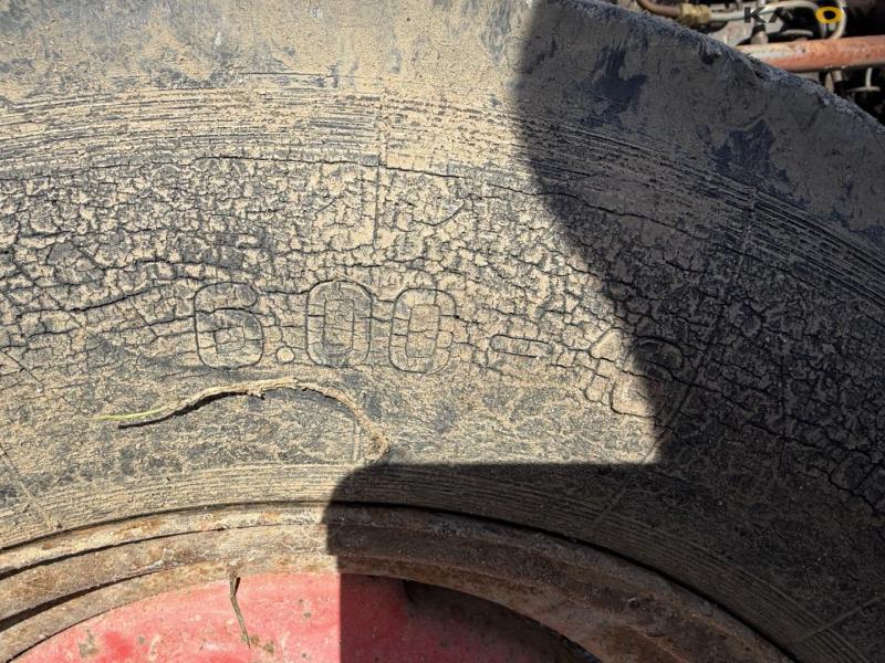 Massey Ferguson 165 Multi-Power tractor 37