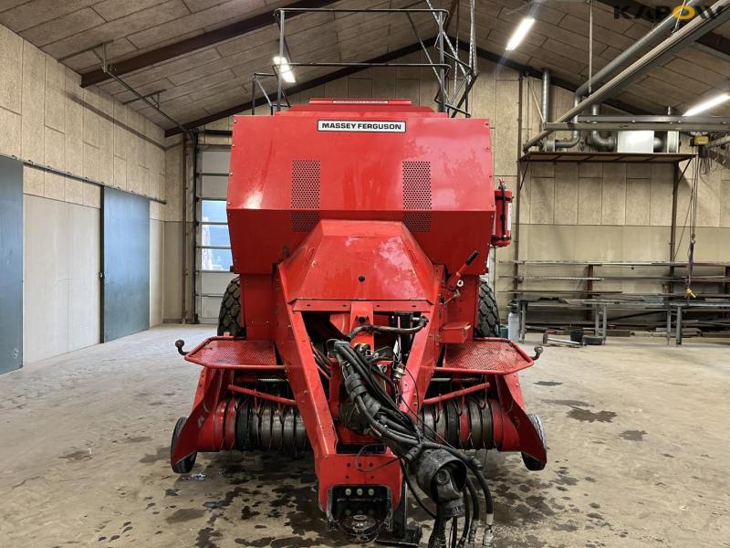 Massey Ferguson 190 big baler 2