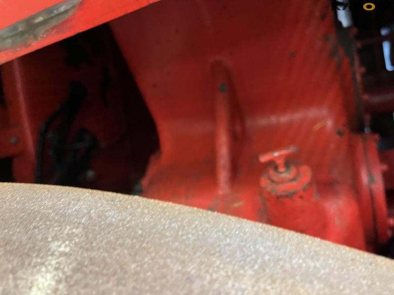 Massey Ferguson 190 big baler 36