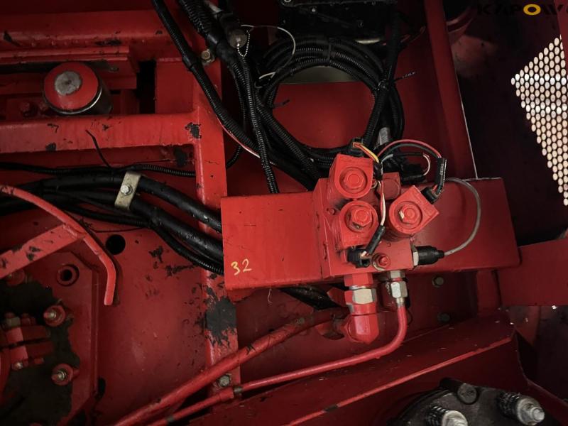 Massey Ferguson 190 big baler 40