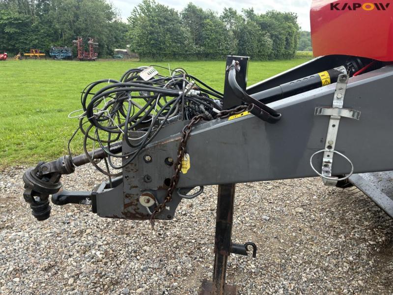 Massey Ferguson 2190 baler with trailer 8