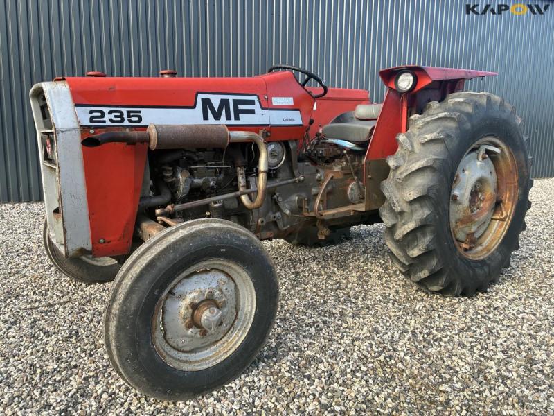 Massey Ferguson 235 tractor 1