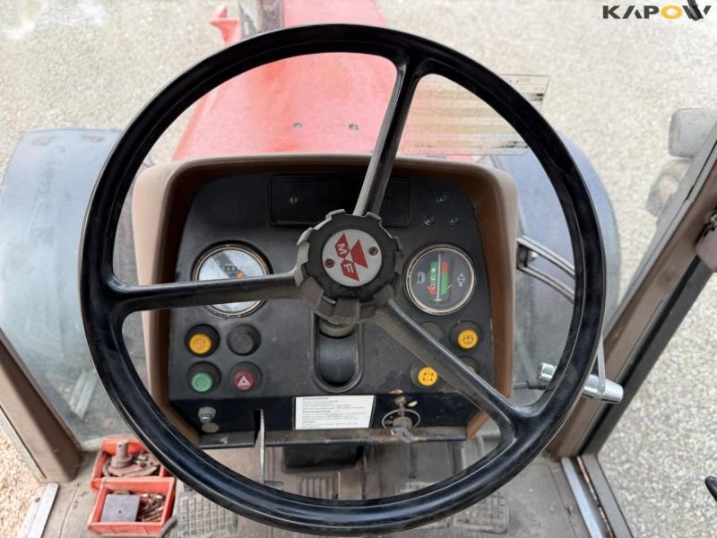 Massey Ferguson 2725 electronic tractor 46