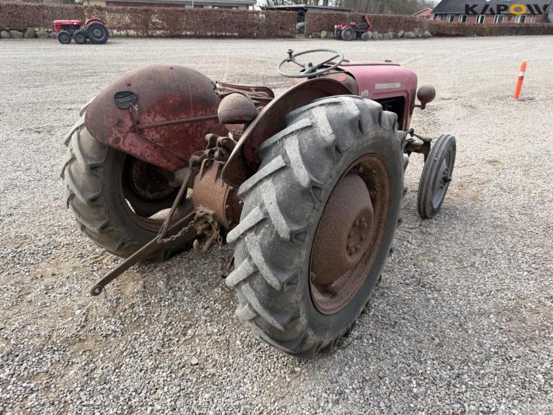 Massey Ferguson 35 tractor 5