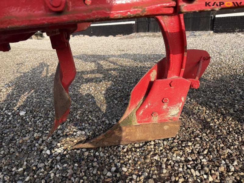 Massey Ferguson 46 plow 19