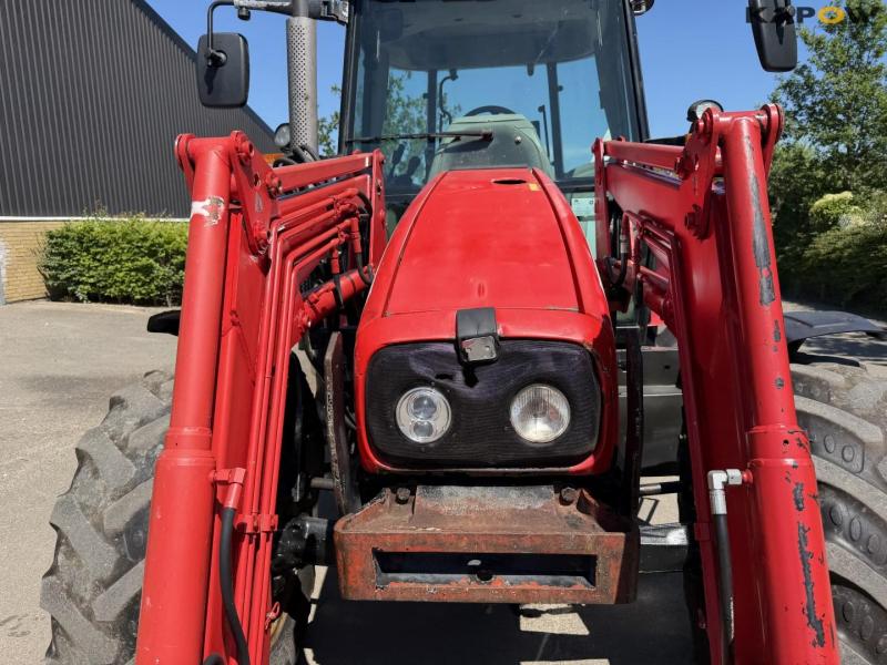 Massey Ferguson 5455 front loader tractor 11
