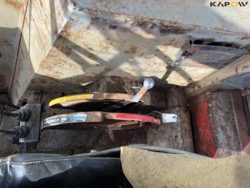 Massey Ferguson 595 MK2 tractor 32