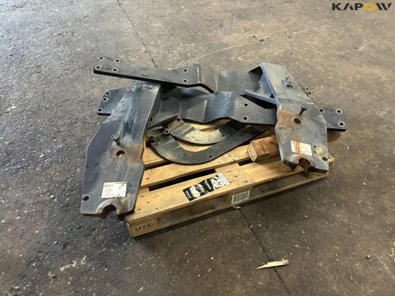 Massey Ferguson 6465/6475/6480 front loader frame 4