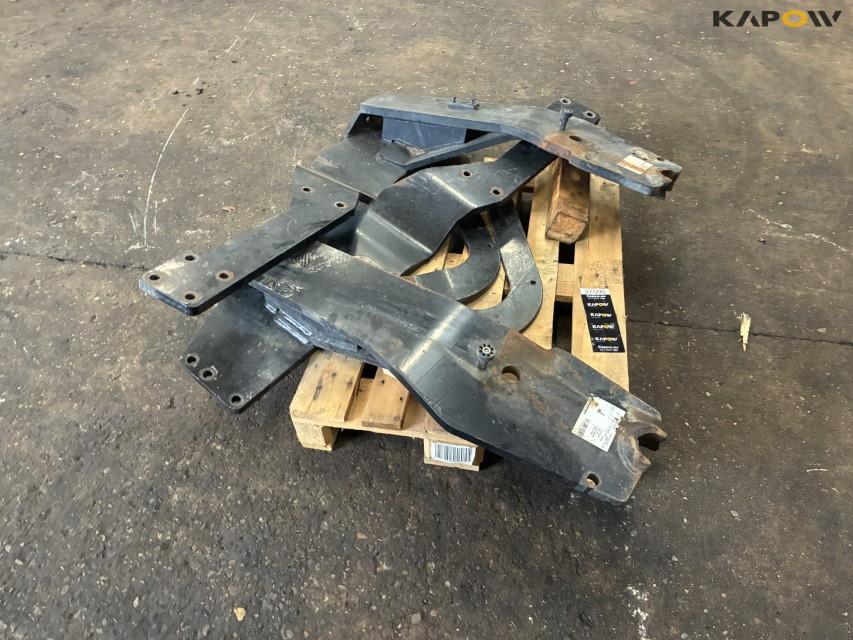 Massey Ferguson 6465/6475/6480 front loader frame 5