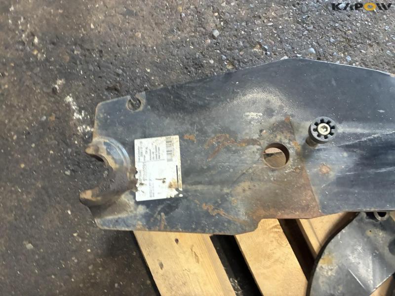 Massey Ferguson 6465/6475/6480 front loader frame 20