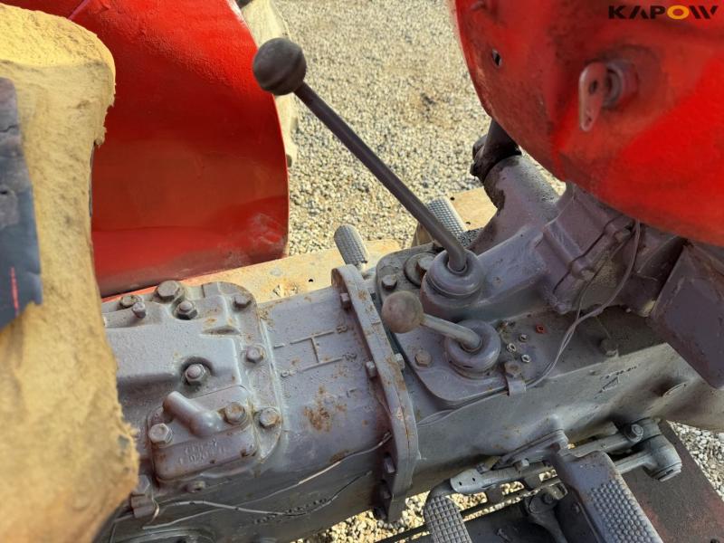 Massey Ferguson 65 tractor 28