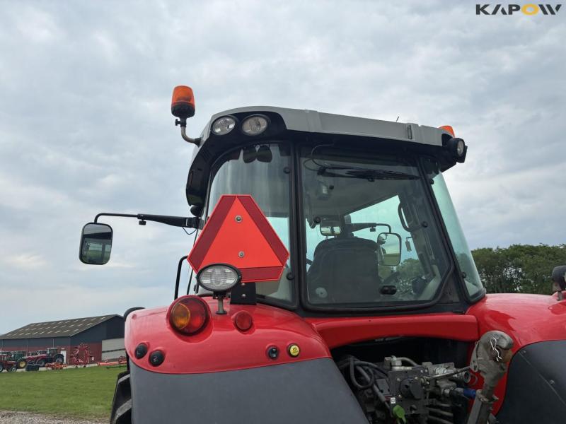 Massey Ferguson 6715S Dyna-6 tractor 34