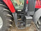 Massey Ferguson 6715S Dyna-6 tractor 19
