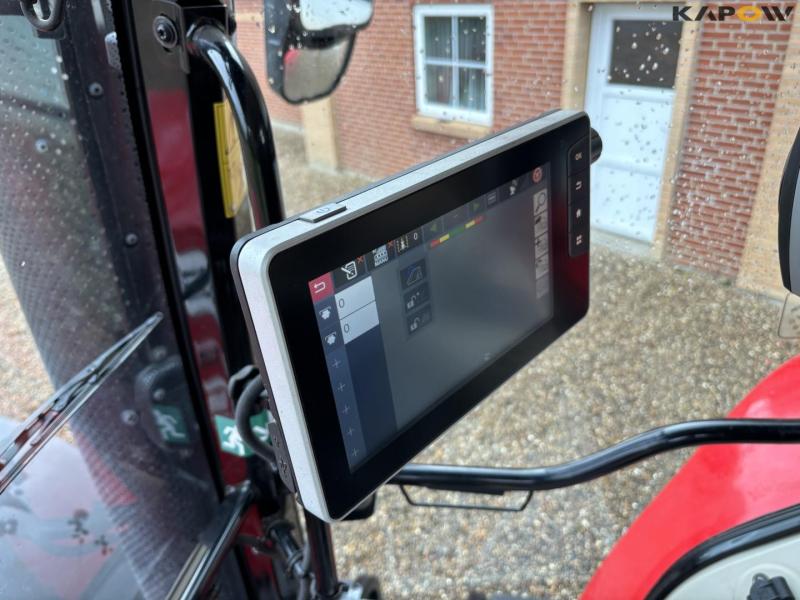 Massey Ferguson 7720S DynaVT Next Edition tractor 82