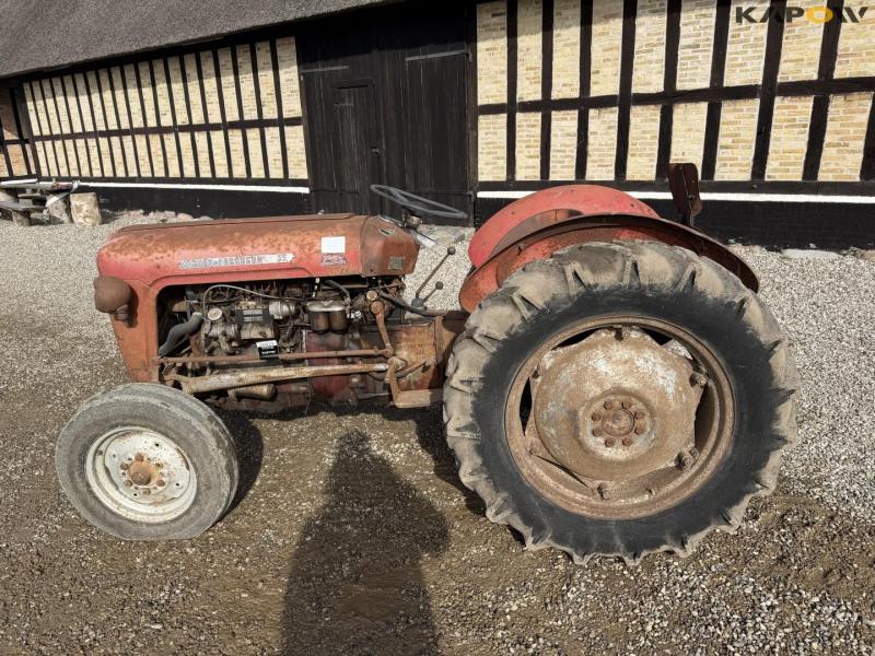 Massey Ferguson 835 tractor 8