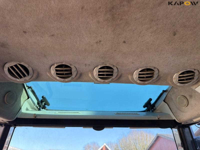 Massey Ferguson 8690 tractor with front loader 62