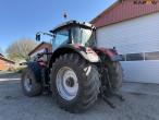 Massey Ferguson 8690 tractor with front loader 7
