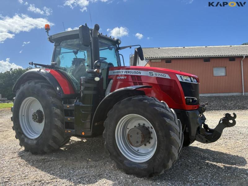 Massey Ferguson 8740S DynaVT tractor 3