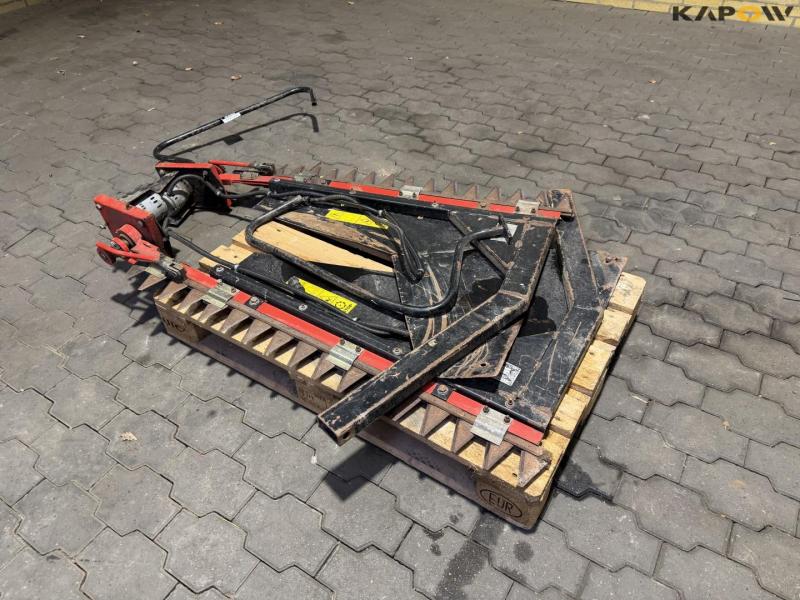 Massey Ferguson side knife 1