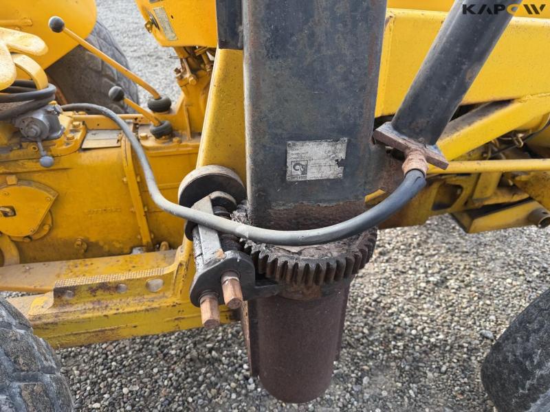 Massey Ferguson tractor with crane 37