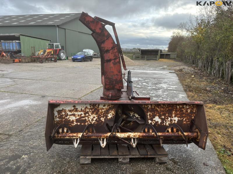 McKEE 620 Sno-lander snow thrower 2