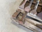 Chisels - different sizes 14