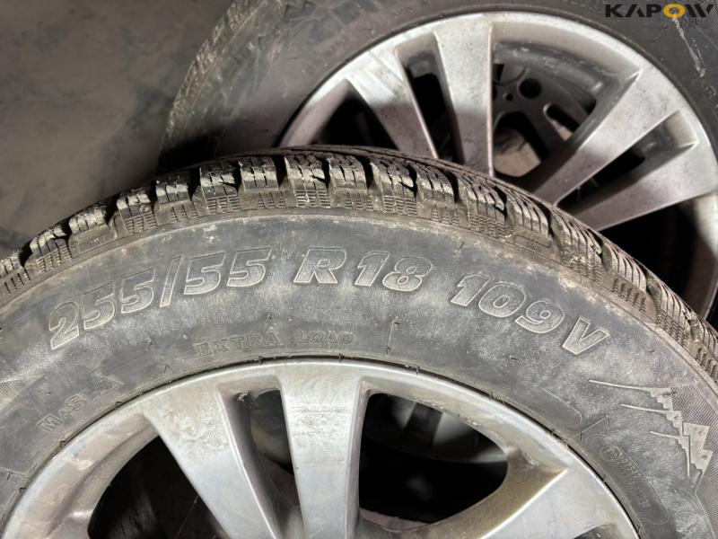 Mercedes alloy wheels with winter tires 7