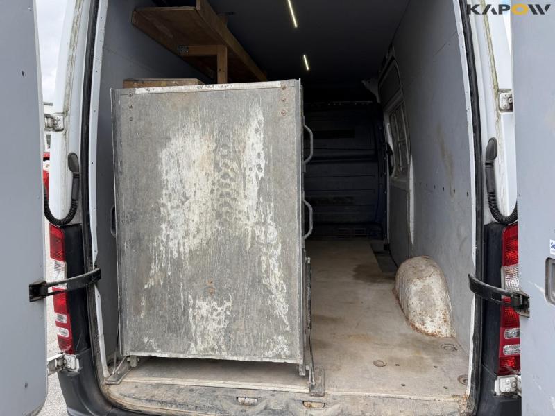Mercedes-Benz Sprinter 216 Cdi van 22